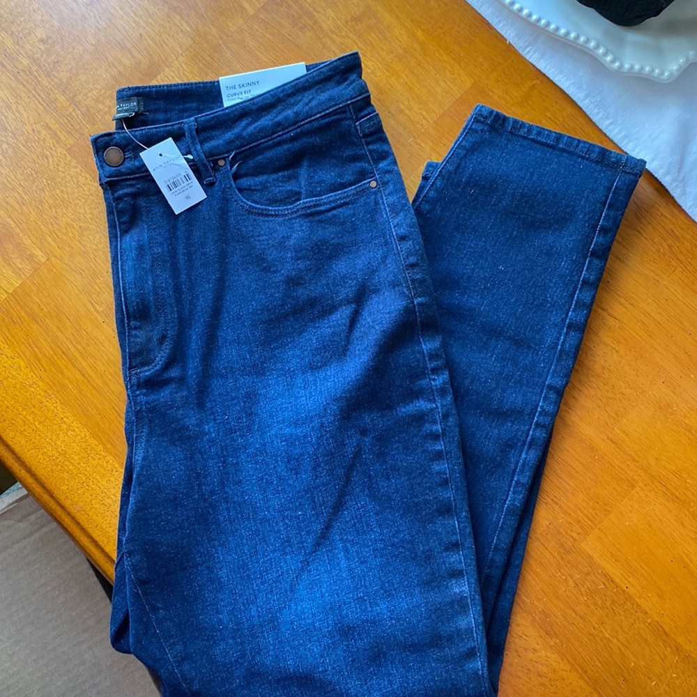 Ann Taylor skinny curvy jeans